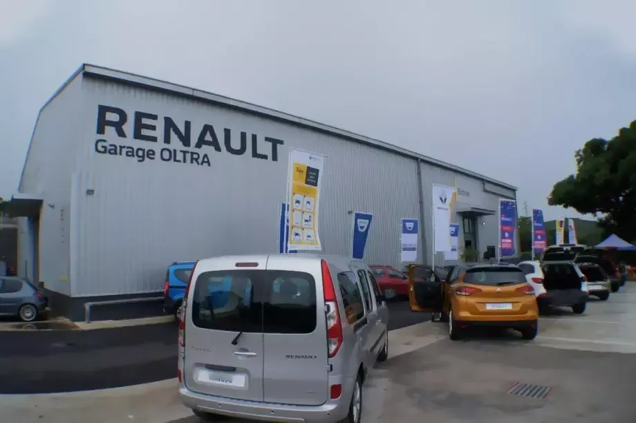 véhicule neuf